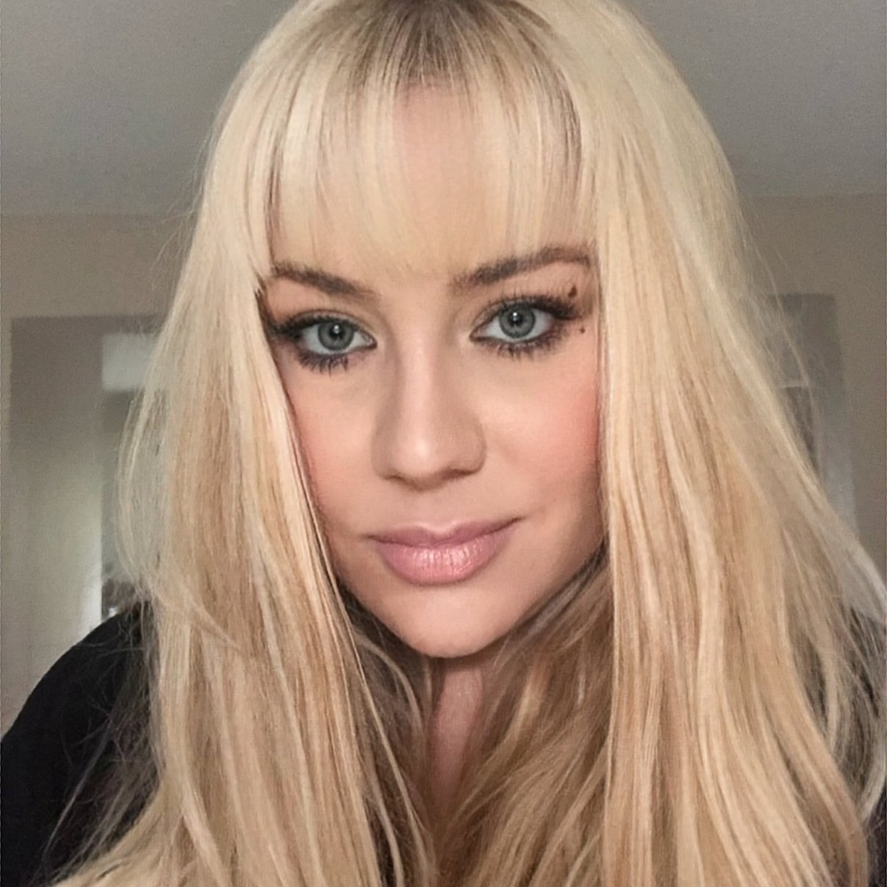 Meet your Posher, Genevieve